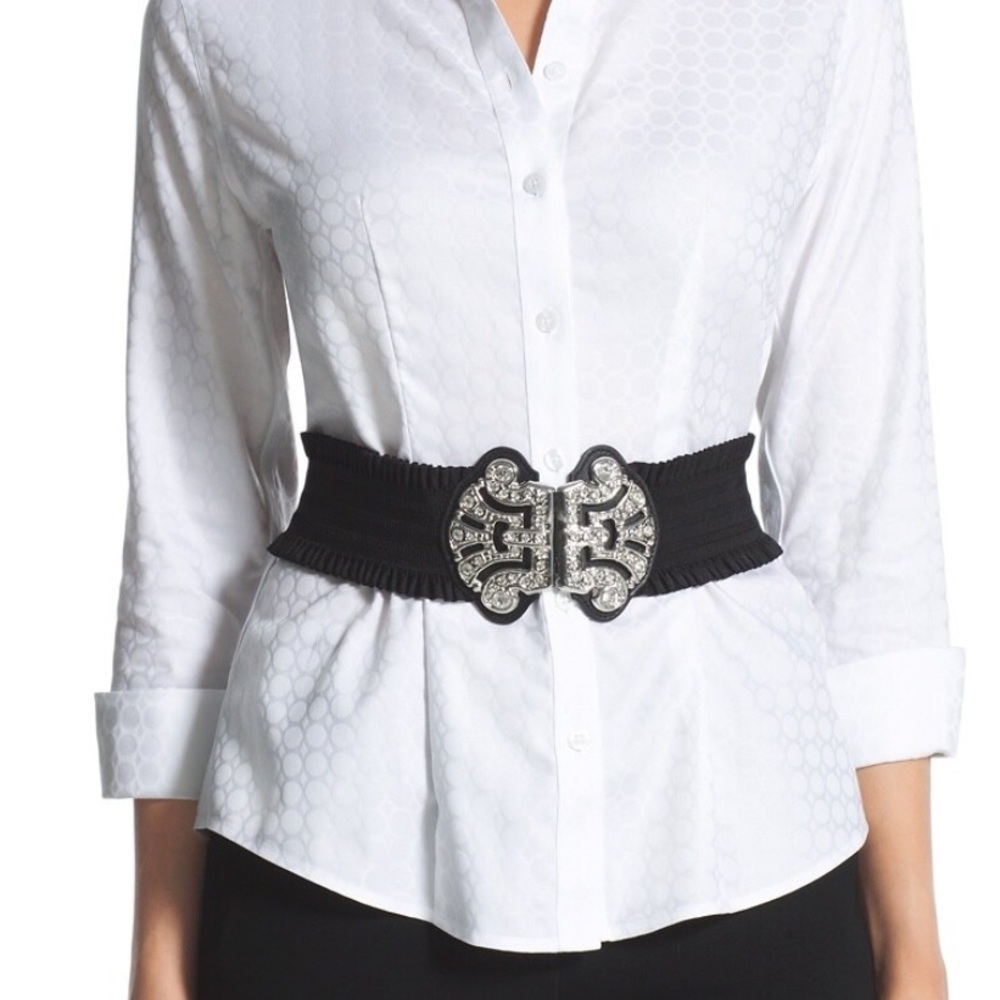 - Chicos Zoey rhinestone Embellished Black Belt size Medium
